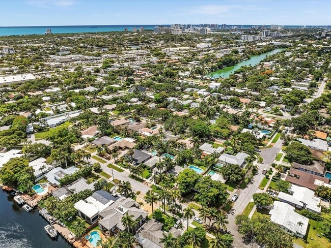 Photo - 1786 NE 21st St