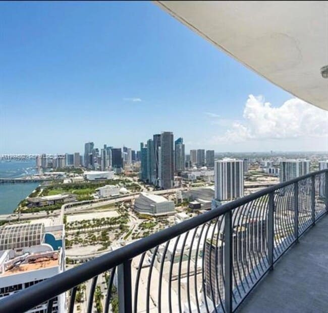 Photo - 750 N Bayshore Dr Unit 750 N Bayshore Dr # 5104