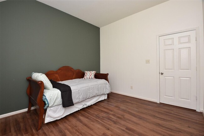 Photo - 6307 Teal Mist Ln