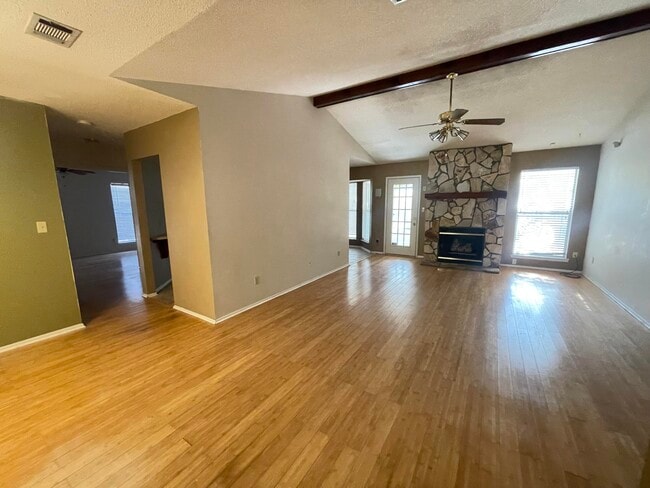 Photo - 117 Hollow Cove