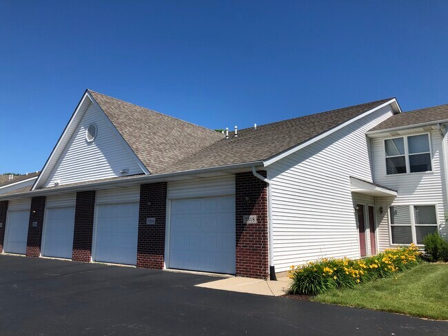 Photo - 7316 Wallingford Way Unit eileen holtan