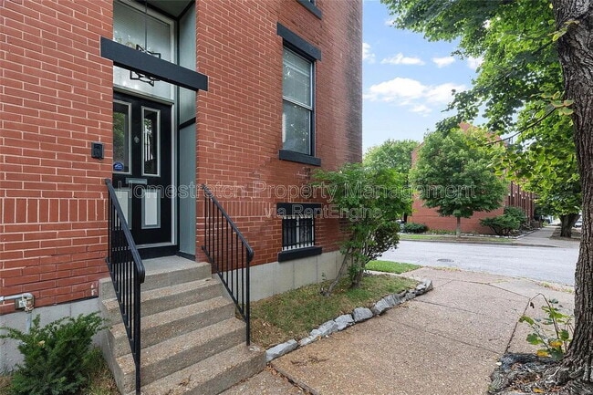 Photo - 1001 Lami St