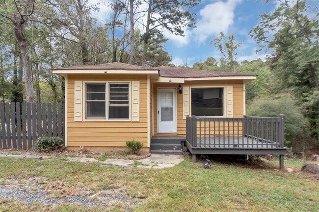 Building Photo - 4161 Tell Rd SW