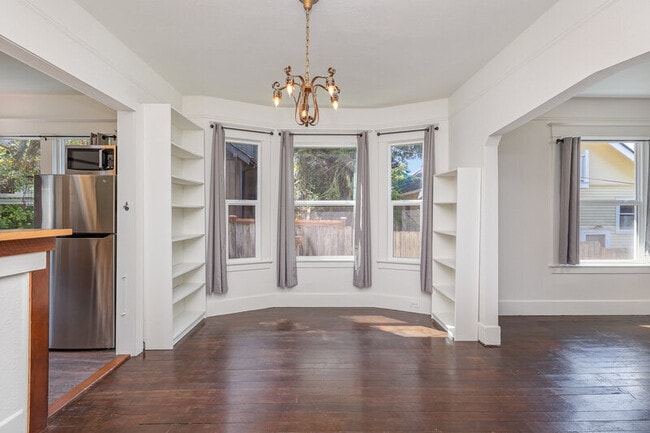 Photo - 4406 6th Ave NW