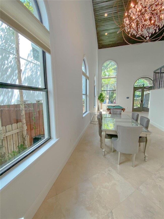 Photo - 2561 Trapp Ave