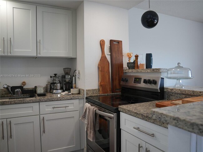 Photo - 880 NE 69th St Unit 10L