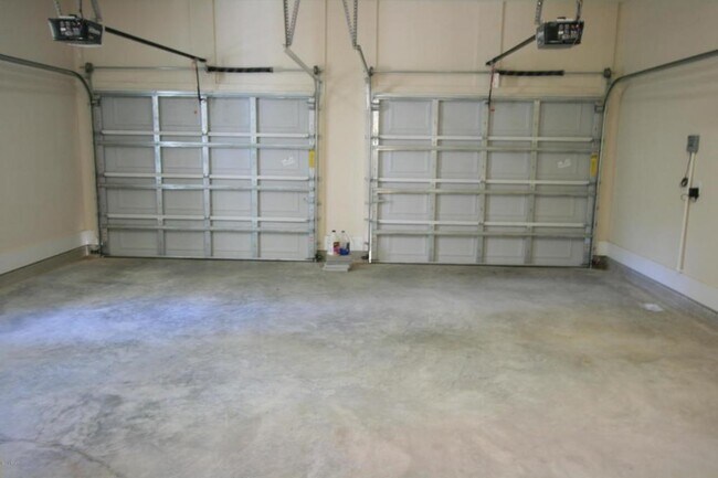 Photo - 3812 Mariner Dr