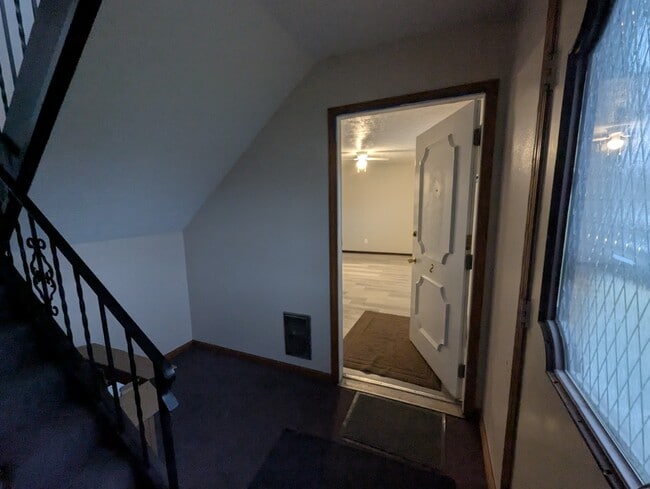 First floor entrance - 237 Summit St N Unit #2