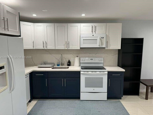 Building Photo - 2950 Griffin Rd Unit 2