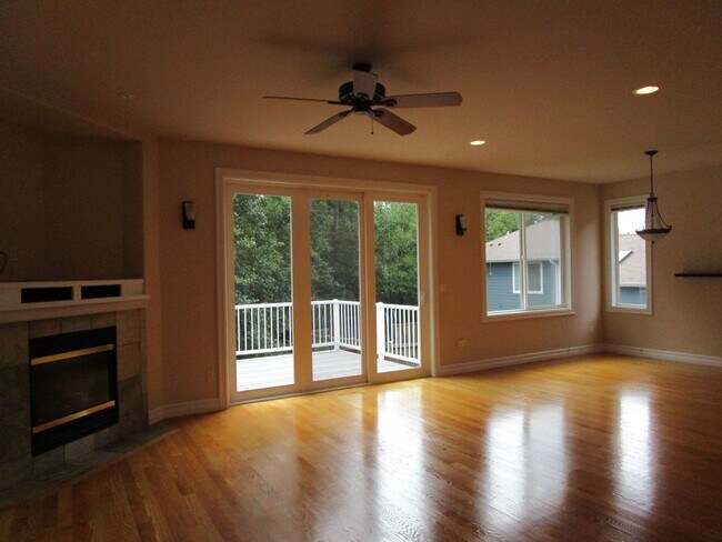 Photo - 3604 Cedar Glen Way