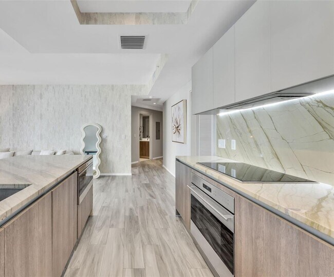 Photo - 801 S Miami Ave Unidad 1805