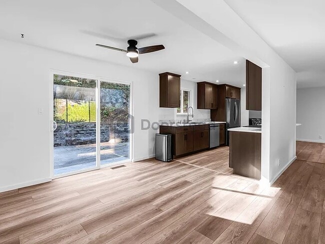 Photo - 3533 NE 17th Pl