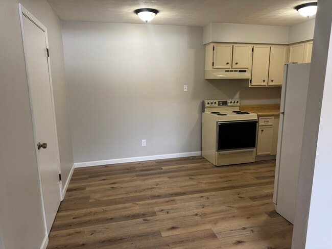 Photo - 310 30th Avenue Ct Unit 4