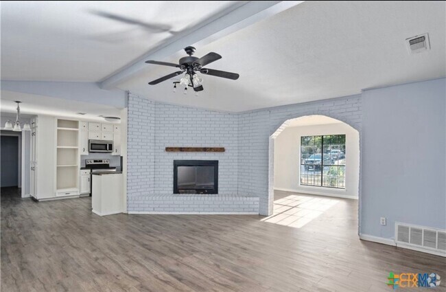 Building Photo - 1708 S Ann Blvd Rental