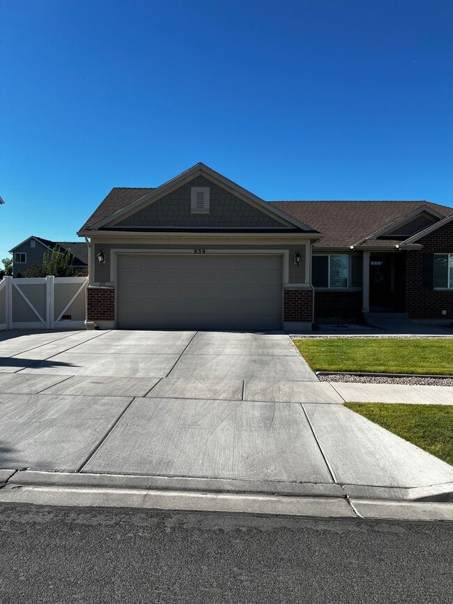 Building Photo - Charming Basement Apartment in Orem