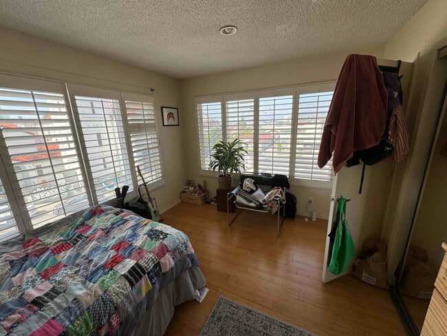 Photo - 1630 Griffith Park Blvd Unit 1