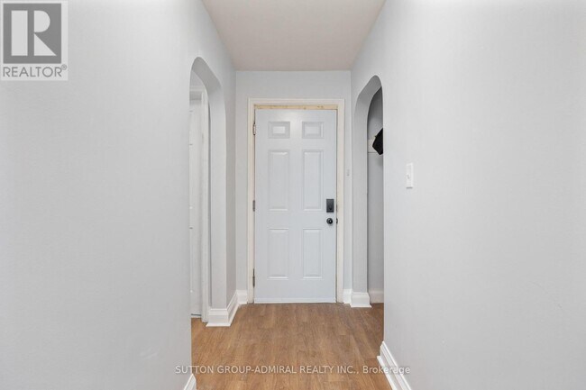 Photo - 227 Regent St Unit 6