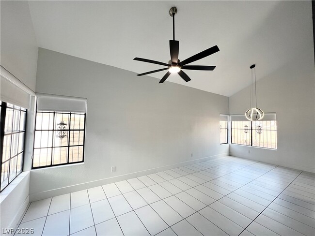 Building Photo - 4580 Allenford Dr