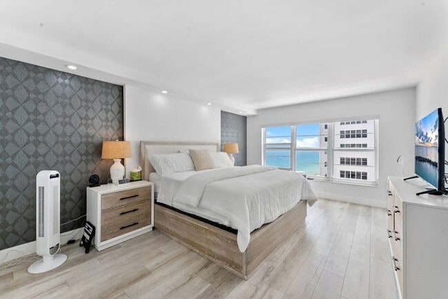 Photo - 3750 Galt Ocean Dr Unidad 1002