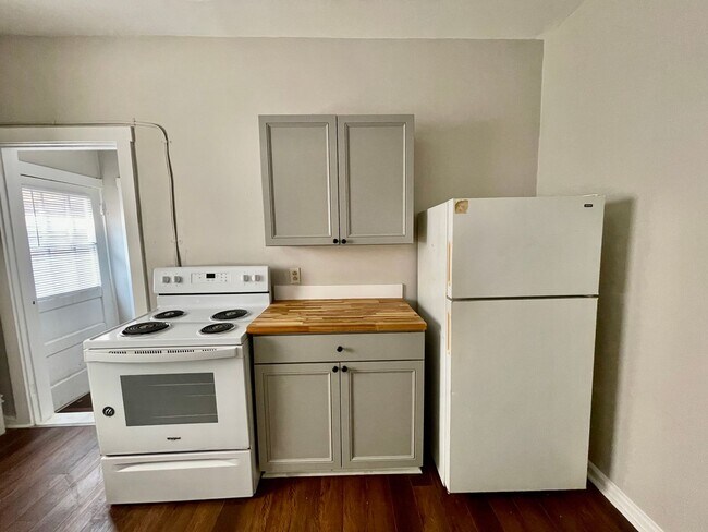 Photo - 221 W Todd St Unit 2