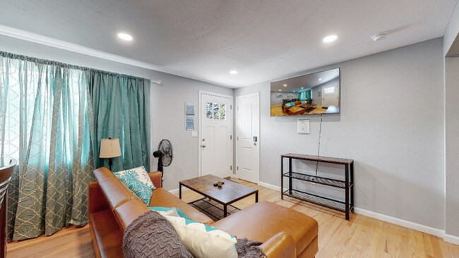 Photo - 8134 Sherman St