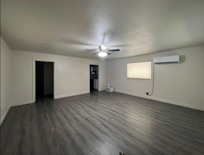Photo - 2101 Brunson Ave