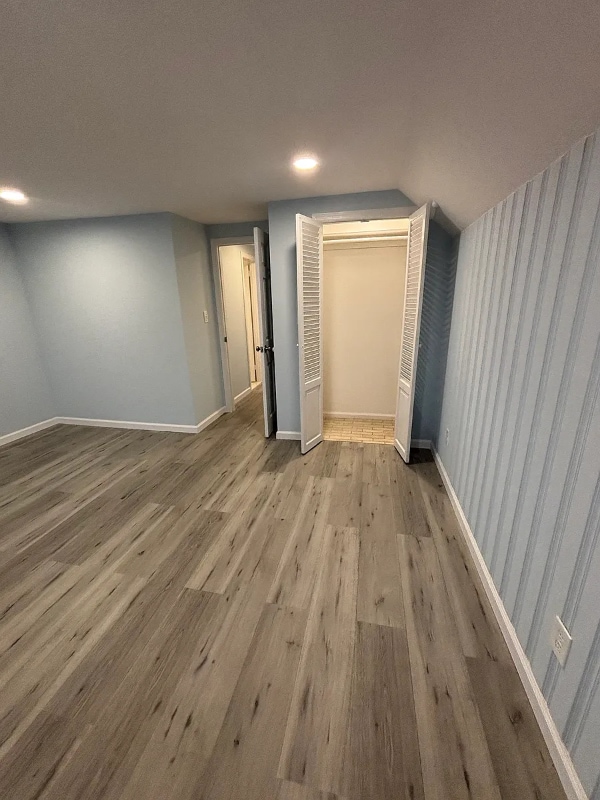 Photo - 114 E Meadow Ave