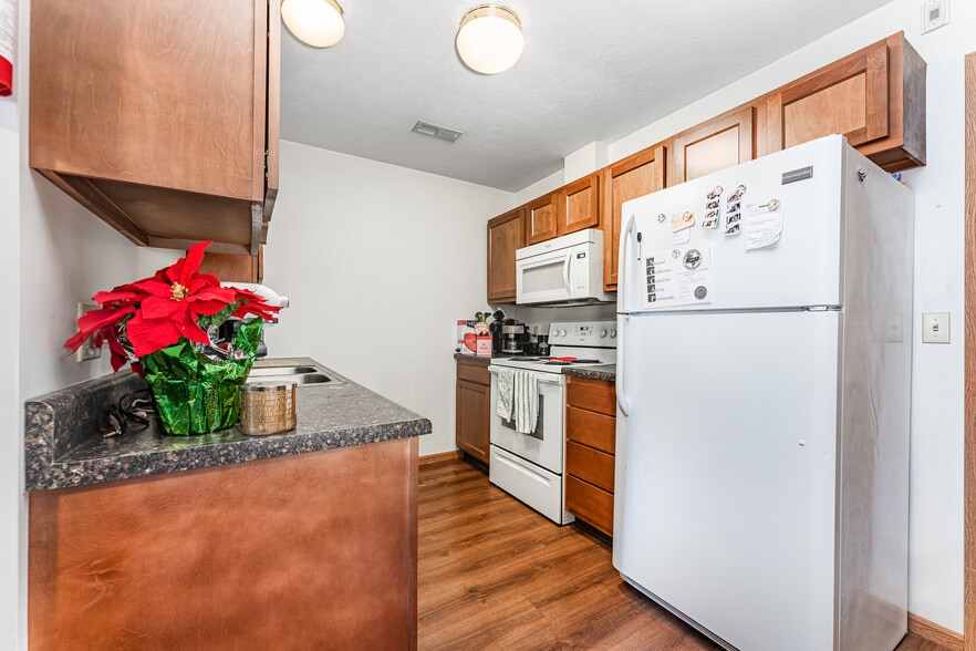 2 Bedroom Kitchen