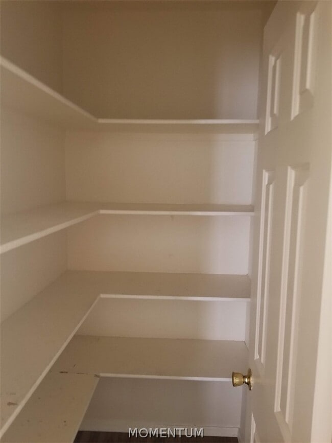 Photo - 2086 Jamie Rd