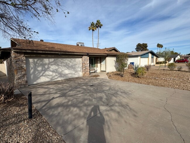 Photo - 2058 E Fremont Dr