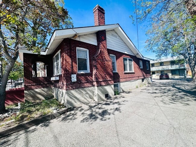 Building Photo - 360 Wheeler Ave Unit 360 Wheeler Avenue #A