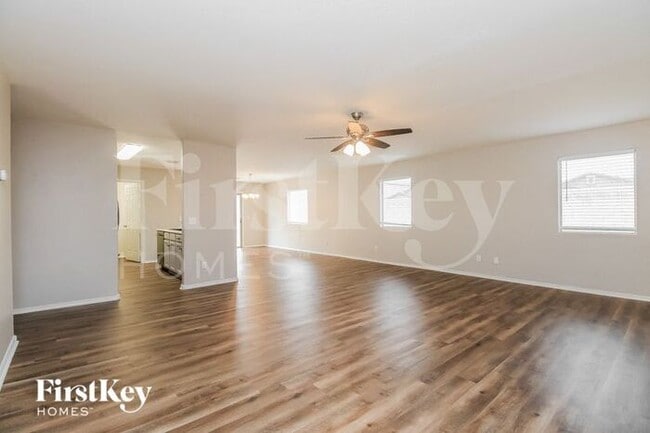 Photo - 1633 E Dust Devil Dr