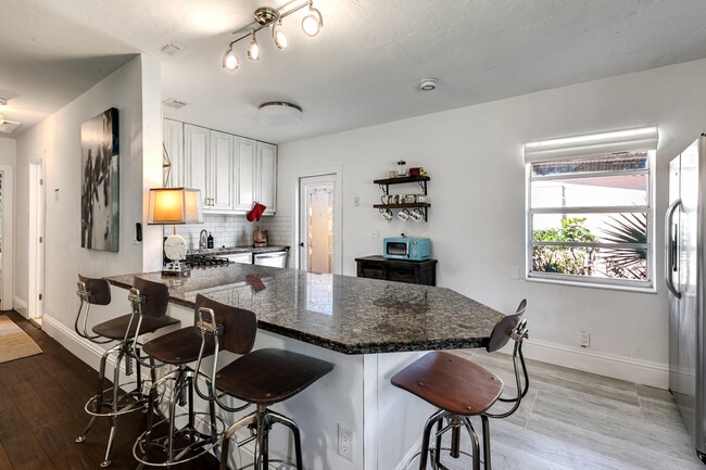 Photo - 609 S Arnold Ave