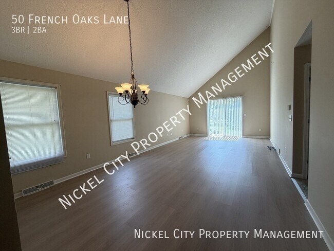 Photo - 50 French Oaks Ln