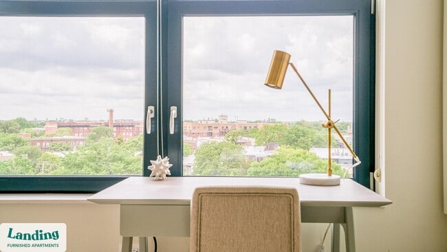 Photo - 2480-2522 N Milwaukee Ave Unidad 636.1403906