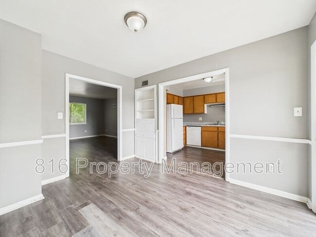 Photo - 8038 Campbell St Unit 8044