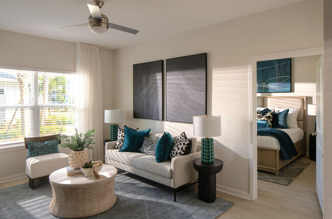 Photo - Aventon Grove