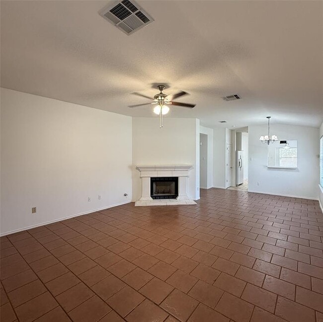 Photo - 700 House Creek Dr