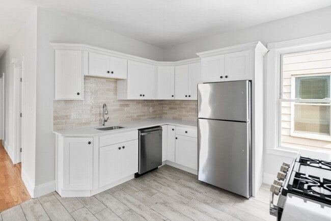 Photo - 33 Harbor View St Unit 1