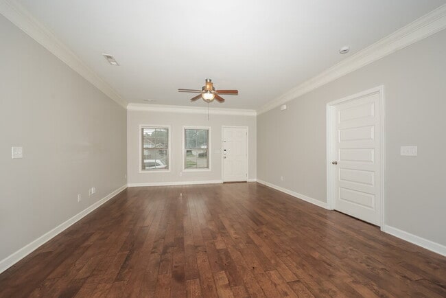 Photo - 2237 Dale View Dr