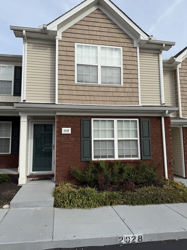 Building Photo - 2028 Shaylin Loop