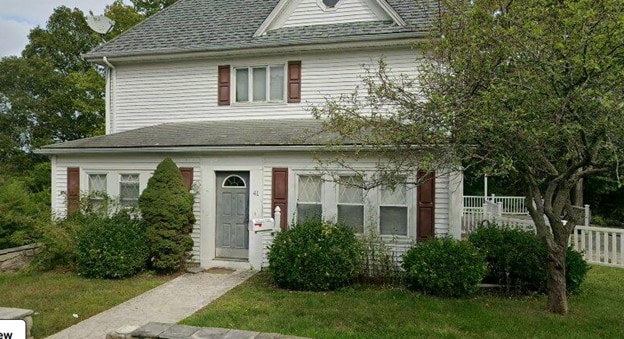 Photo - 41 Trask St