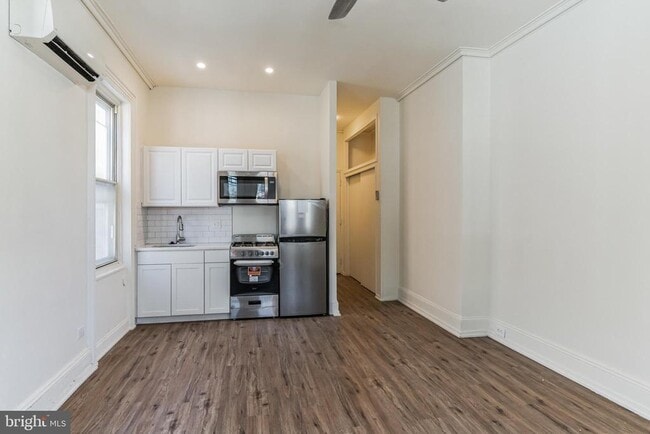 Photo - 404 S 22nd St Unit 2R