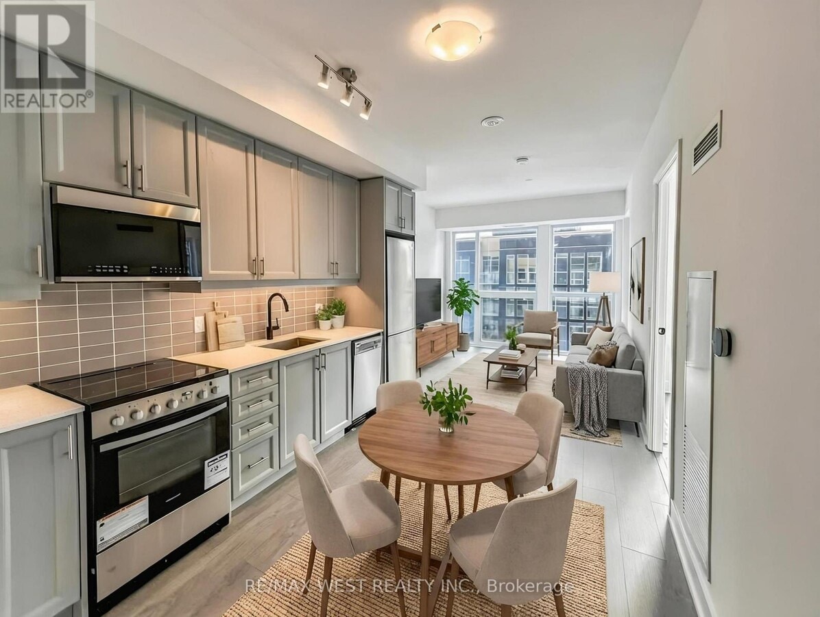 Photo - 2343 Khalsa Gate Unité 808