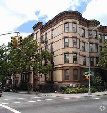 Building photo - 258 6th Ave Apartments