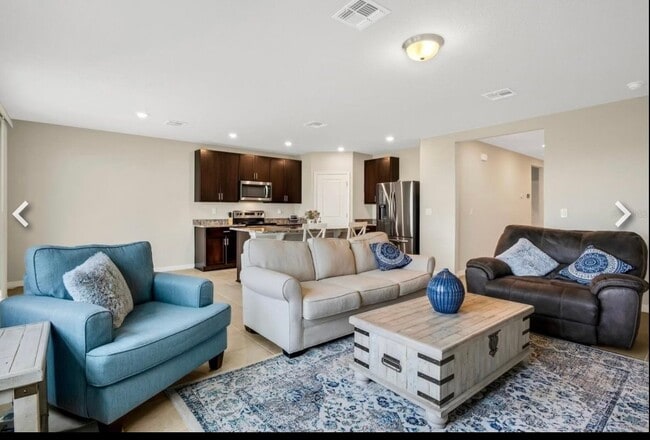 10112 Daybreak Glen