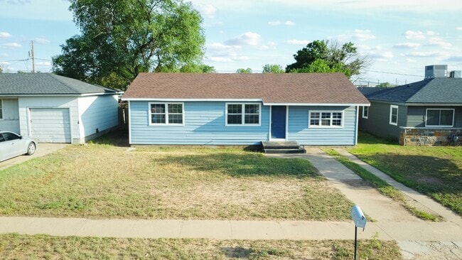 Photo - 312 36th St House