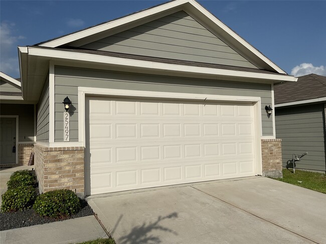 Photo - 25497 Northpark Spruce Dr