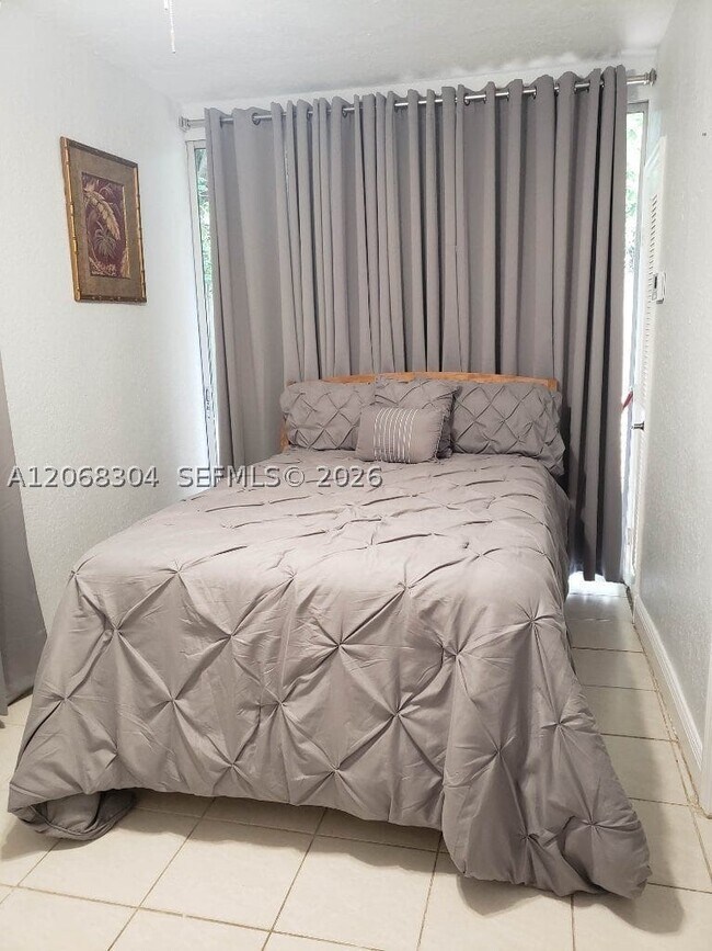 Photo - 2539 S Bayshore Dr Unit 229CR