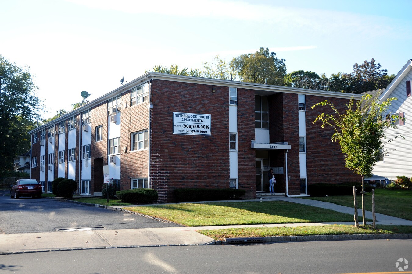Birchwood Gardens - Birchwood Gardens Apartments